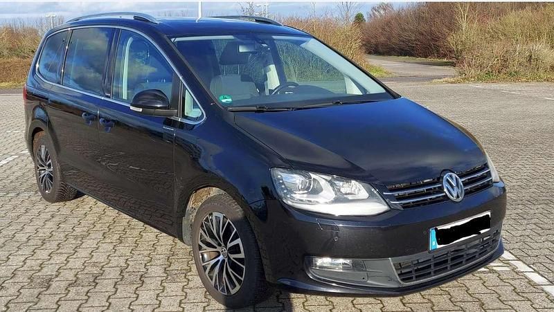 Gebraucht VW Sharan 170 PS (125 kW) 2012 Schwarz Van / Kleinbus