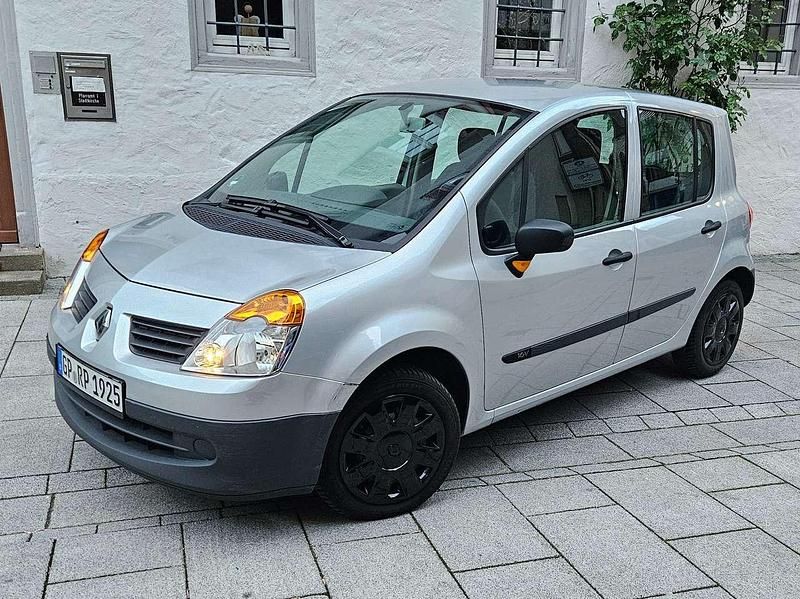Silber Gebraucht 2006 Renault Modus Van / Kleinbus | 3.099 € (Fairer Preis) - Bild 1/4