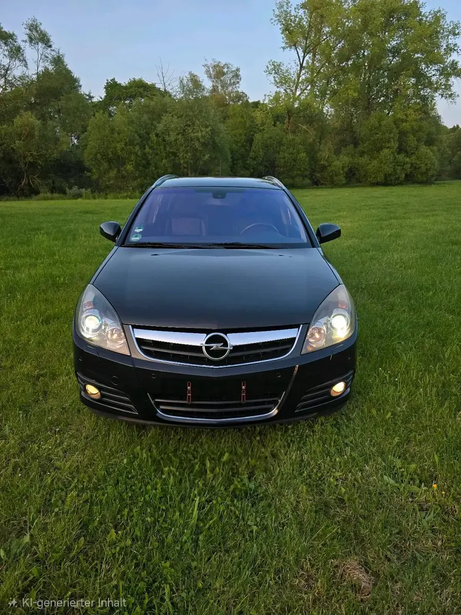 Używany Opel Signum 250 KM (183 kW) 2006 Czarny Hatchback