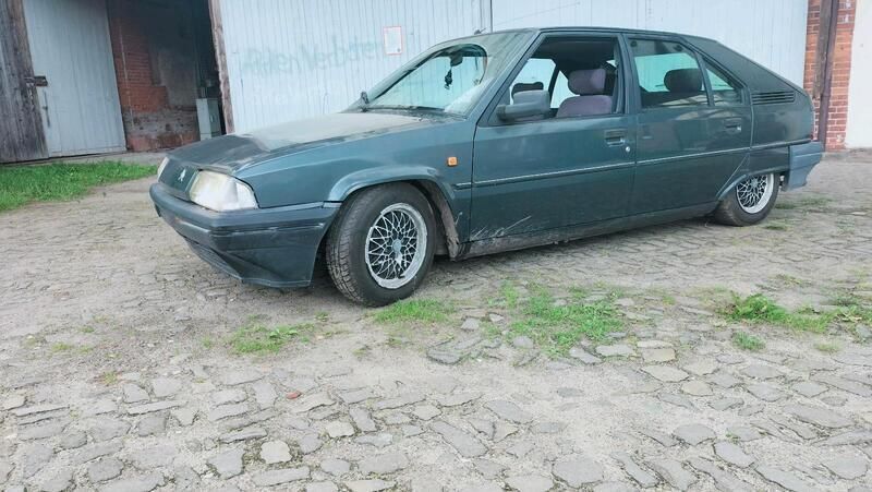 Grün Gebraucht 1991 Citroën BX Kleinwagen | 1.099 € - Bild 1/4