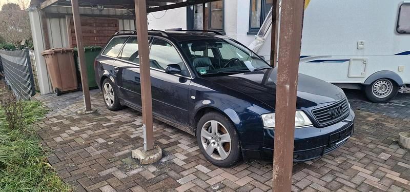 Second-hand Audi A6 280 CP (205 kW) 2000 Albastru Break