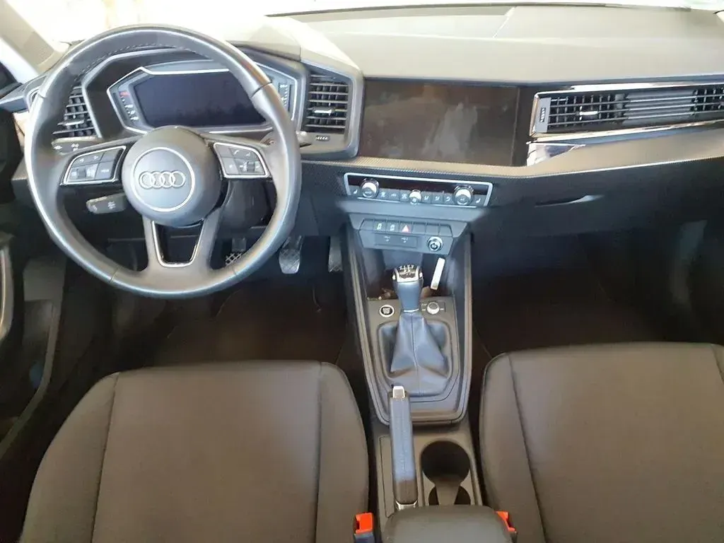 Gebraucht Audi A1 Sportback Design 95 PS (69 kW) 2022 Weiß Kleinwagen