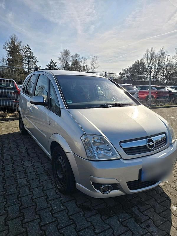 Gebraucht Opel Meriva 105 PS (77 kW) 2007 Silber Van / Kleinbus
