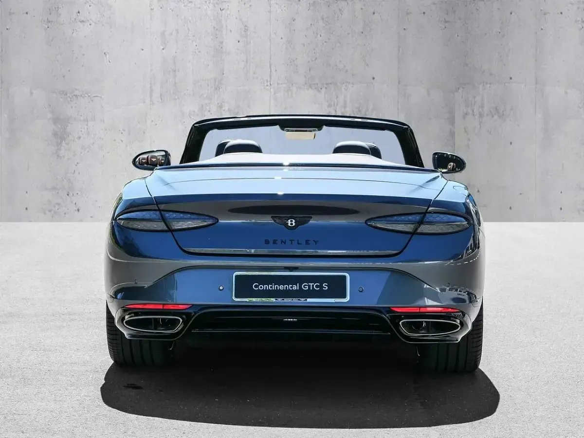 Neu Bentley Continental 680 PS (500 kW) 2026 Thunder Limousine