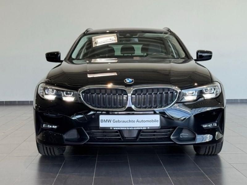 Gebraucht BMW 320 Sport Line 190 PS (139 kW) 2022 Schwarz Kombi