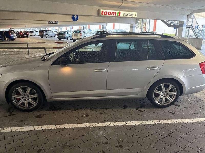Gebraucht Skoda Octavia RS 184 PS (135 kW) 2015 Grau Kombi