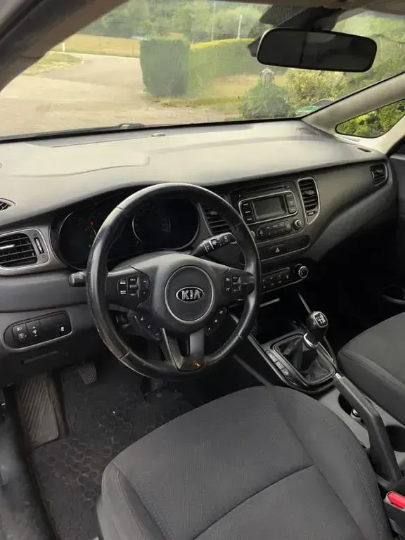 Gebraucht Kia Carens Vision 135 PS (99 kW) 2013 Blau Van / Kleinbus