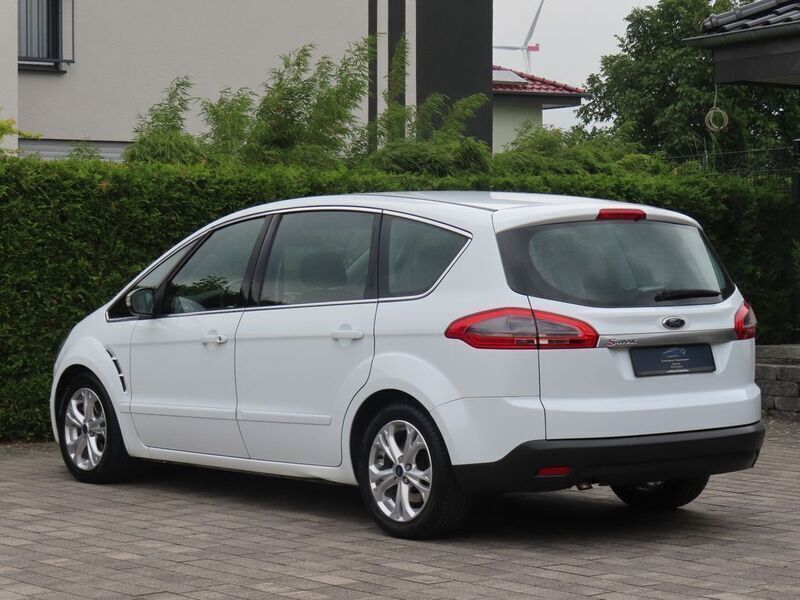 Gebraucht Ford S-MAX Sport 140 PS (102 kW) 2013 Weiß Van / Kleinbus