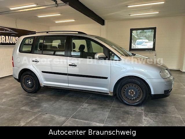 Gebraucht VW Touran 116 PS (85 kW) 2004 Silber Van / Kleinbus