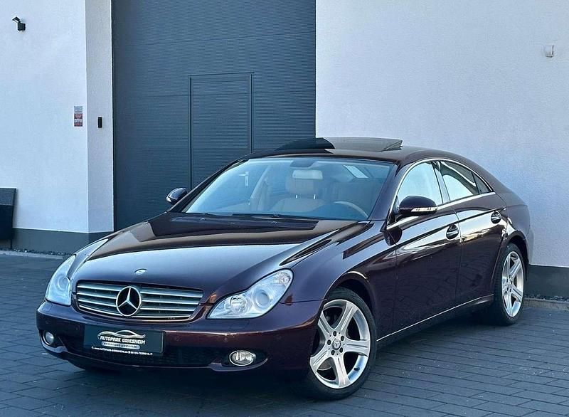 Rot Gebraucht 2008 Mercedes CLS320 Coupé | 13.800 € (Teuer) - Bild 1/4
