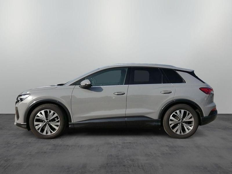Gebraucht Audi Q4 e-tron Advanced Plus 219 kW (299 PS) 2022 Kieselgrau SUV