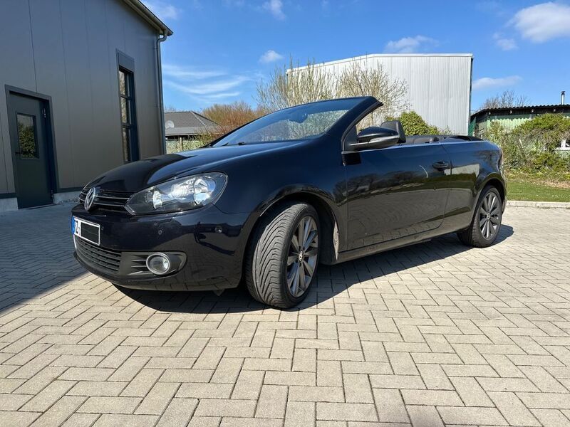 Schwarz Gebraucht 2012 VW Golf Cabriolet Cabrio | 5.555 € (Guter Preis) - Bild 1/4