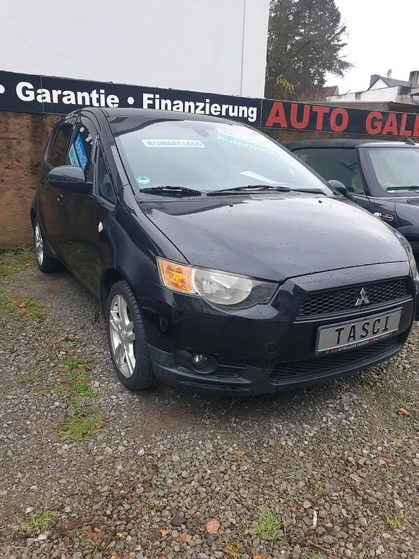 Gebraucht Mitsubishi Colt 95 PS (69 kW) 2009 Schwarz Kleinwagen