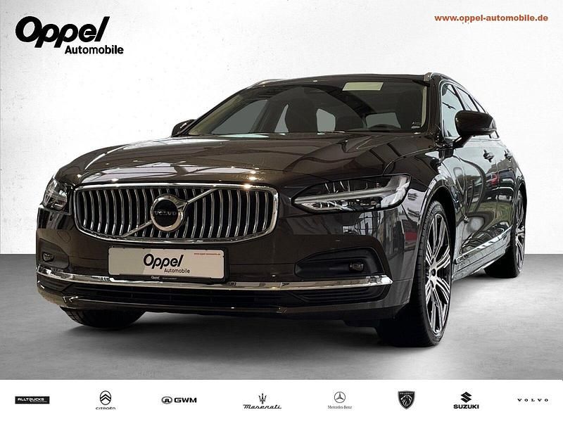 Platinum grey / metallic Gebraucht 2024 Volvo V90 Ultimate Kombi | 47.490 € (Fairer Preis) - Bild 1/3