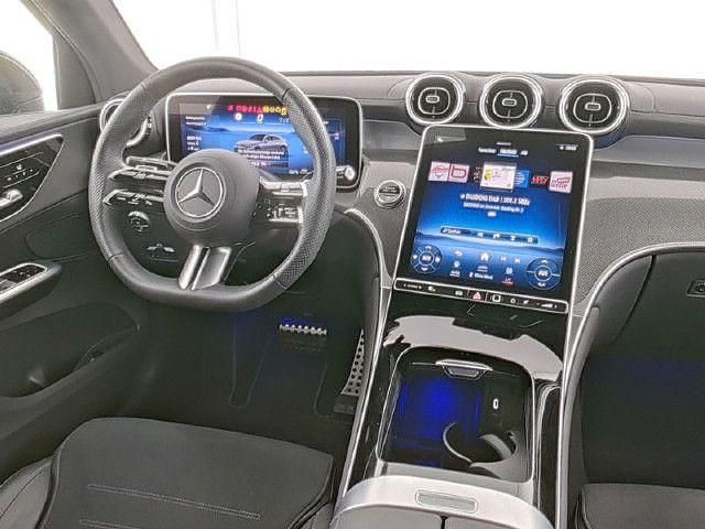Gebraucht Mercedes GLC200 AMG line 204 PS (150 kW) 2024 SUV