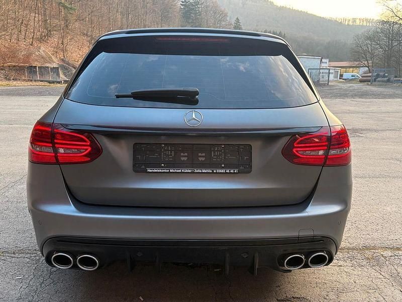 Gebraucht Mercedes C43 AMG AMG 390 PS (286 kW) 2019 Grau Limousine