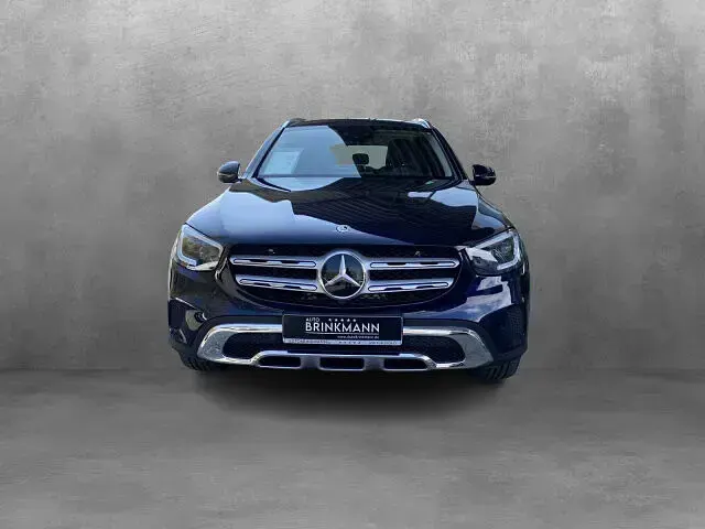 Gebraucht Mercedes GLC200 Exclusive 197 PS (144 kW) 2020 Cavansitblau metallic SUV