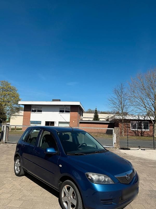 Gebraucht Mazda 2 80 PS (58 kW) 2006 Blau Kleinwagen