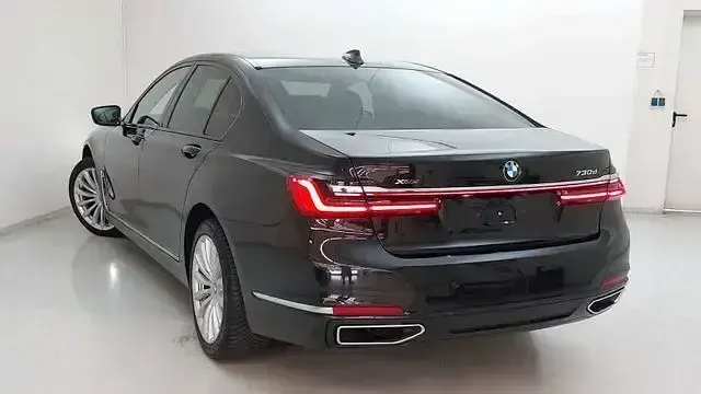 Gebraucht BMW 730 Shadowline 286 PS (210 kW) 2022 Schwarz Limousine