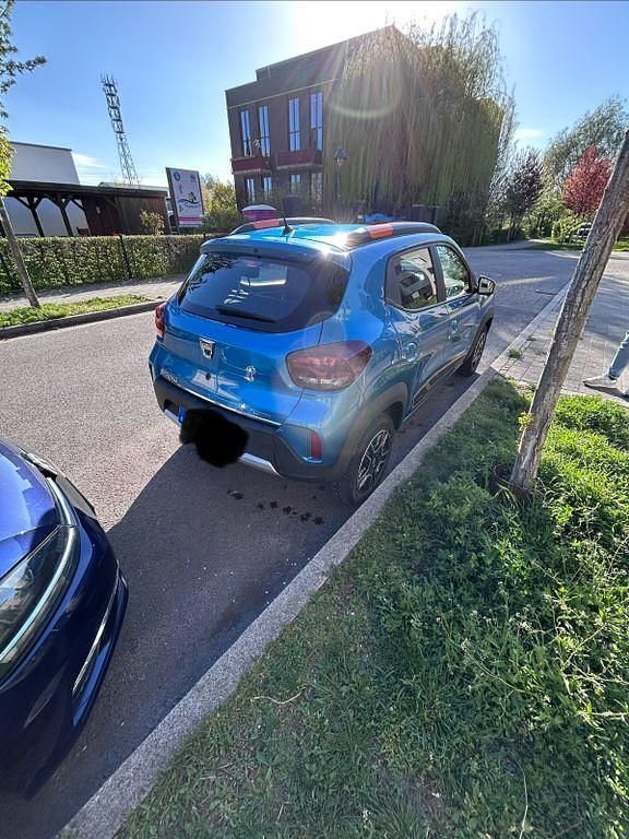 Gebraucht Dacia Spring Comfort Plus 33 kW (45 PS) 2021 Blau Kleinwagen