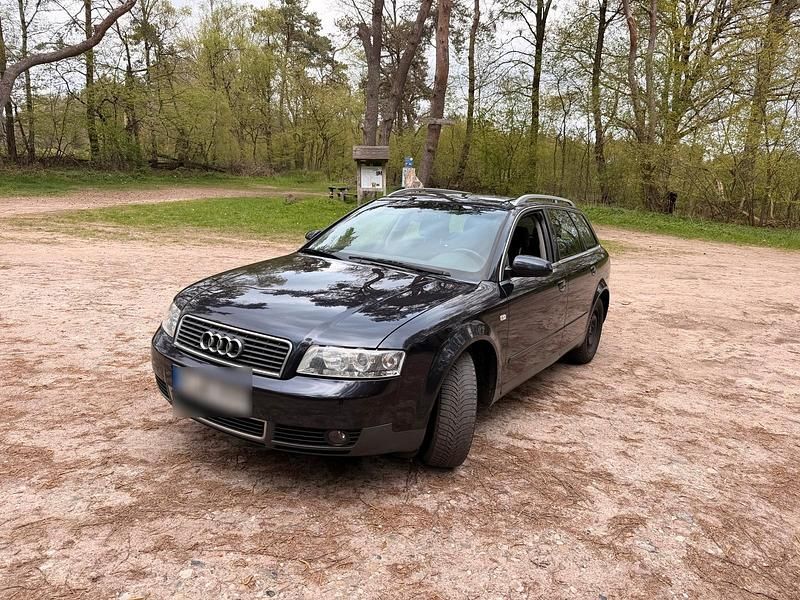 Second-hand Audi A4 101 CP (74 kW) 2002 Albastru Break