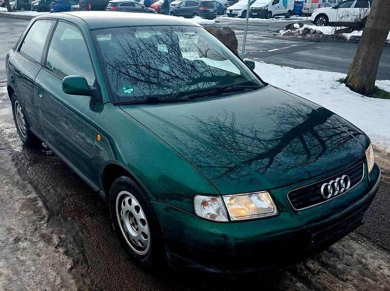 Gebraucht Audi A3 Ambiente 101 PS (74 kW) 1998 Grün Kleinwagen