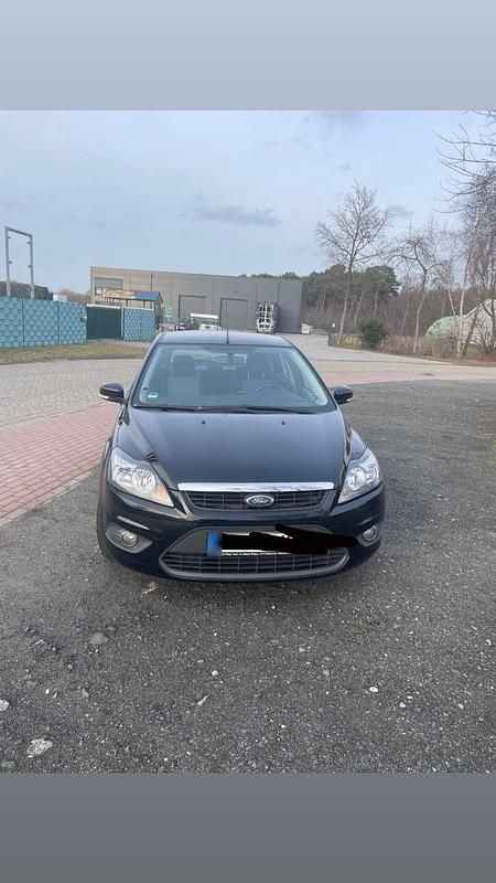 Gebraucht Ford Focus 101 PS (74 kW) 2009 Schwarz Limousine