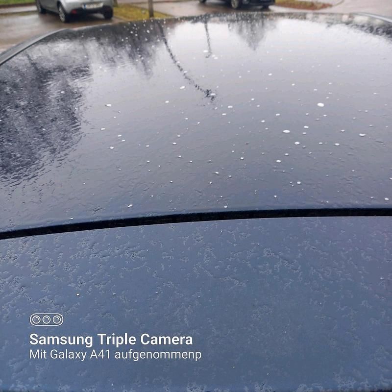 Blau Gebraucht 2004 Ford Fiesta Limousine | 700 € (Guter Preis) - Bild 1/4