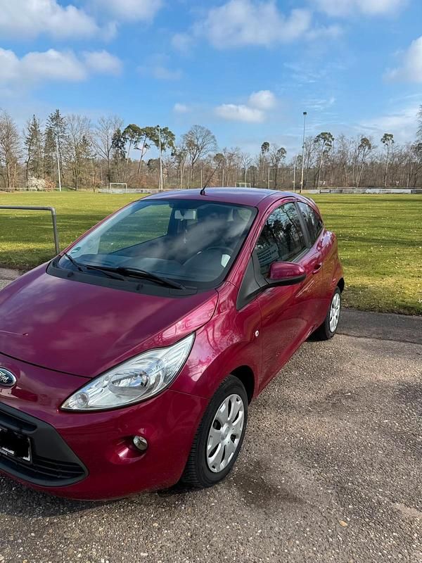Usata Ford Ka 65 CV (47 kW) 2010 Andere farben Utilitaria