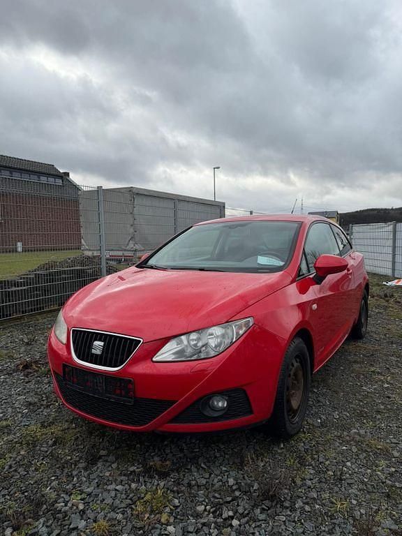 Gebraucht Seat Ibiza SC Reference 86 PS (63 kW) 2011 Rot Kleinwagen