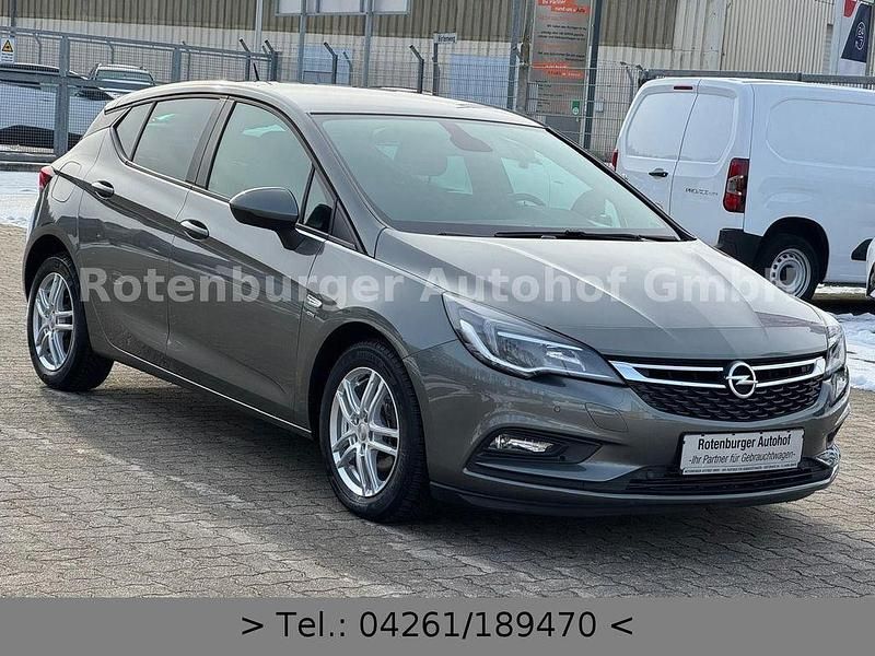 Gebraucht Opel Astra Active 110 PS (80 kW) 2019 Grau Limousine