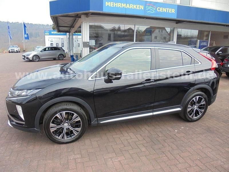 Gebraucht Mitsubishi Eclipse Cross Edition 163 PS (119 kW) 2018 Schwarz SUV