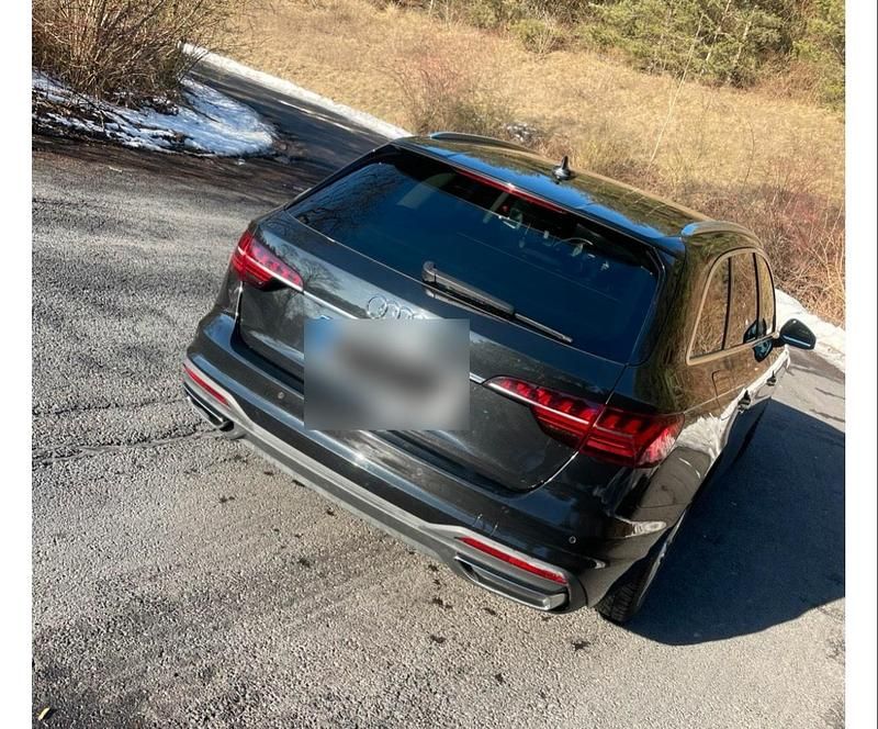 Gebraucht Audi A4 163 PS (119 kW) 2020 Schwarz Kombi