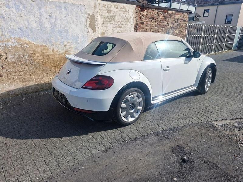 Gebraucht VW Beetle Exclusive 150 PS (110 kW) 2017 Weiß Kleinwagen