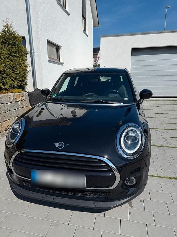 Second-hand Mini Cooper 136 CP (100 kW) 2020 Negru Hatchback