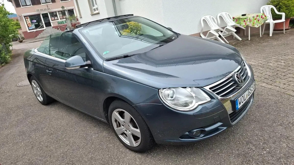 Usata VW Eos 150 CV (110 kW) 2008 Grigio Cabrio
