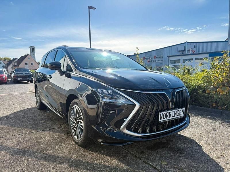 Neu DFSK Forthing 4 177 PS (130 kW) 2025 Schwarz Van / Kleinbus