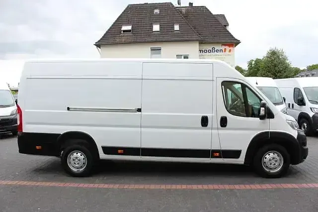 Occasion Citroën Jumper 165 ch (121 kW) 2024 Blanc Monospace