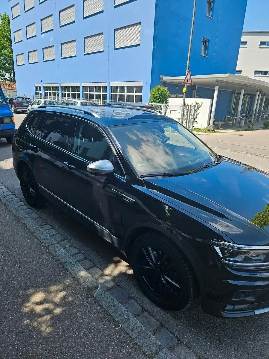 Gebraucht VW Tiguan Allspace 239 PS (175 kW) 2018 Schwarz SUV
