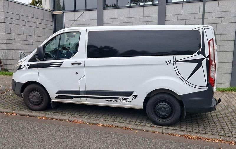 Weiß Gebraucht 2013 Ford Transit Custom Van / Kleinbus | 7.500 € (Superpreis) - Bild 1/4