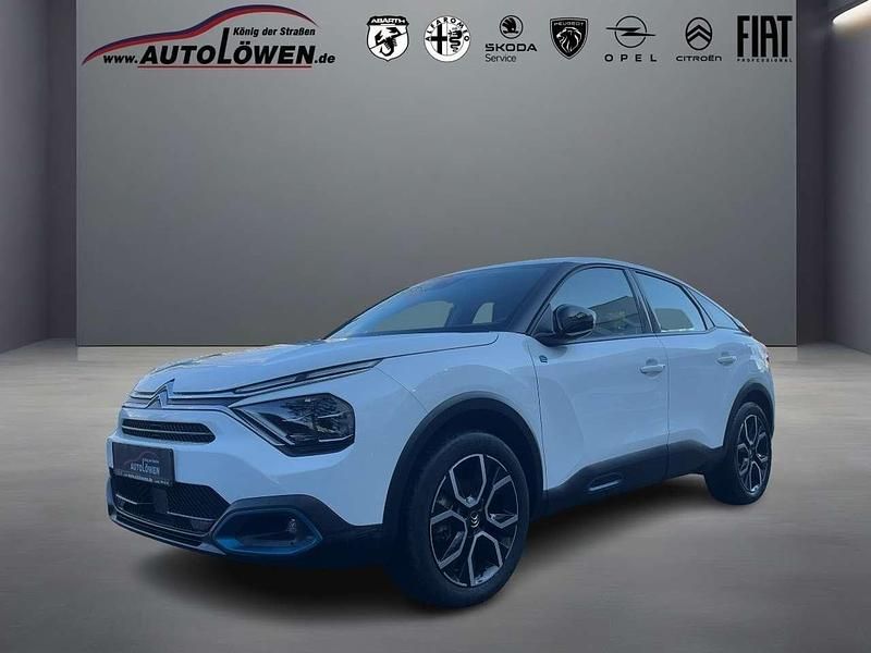 Schneeweiss (weiß) Gebraucht 2022 Citroën e-C4 Feel Limousine | 13.730 € (Superpreis) - Bild 1/4
