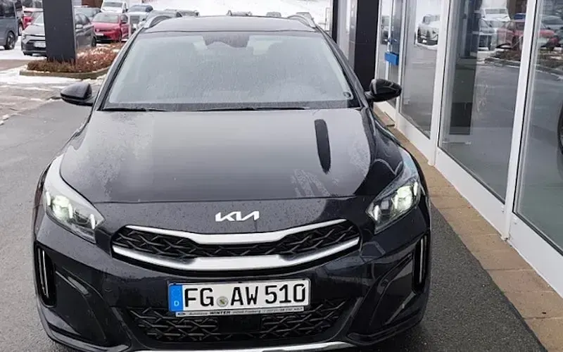 Gebraucht Kia XCeed Vision 150 PS (110 kW) 2025 Schwarz SUV