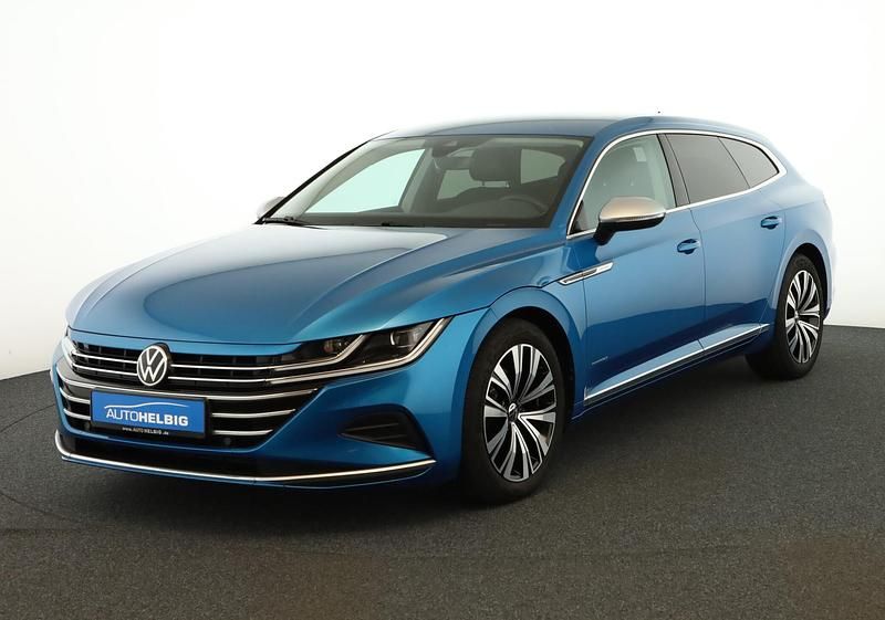 Gebraucht VW Arteon Elegance 200 PS (147 kW) 2022 Eisvogelblau metallic
