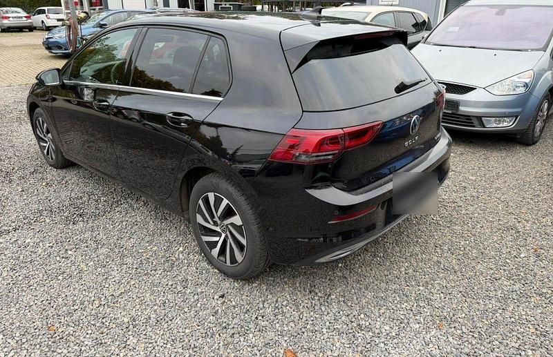 Gebraucht VW Golf VIII Style 150 PS (110 kW) 2021 Schwarz Kombi