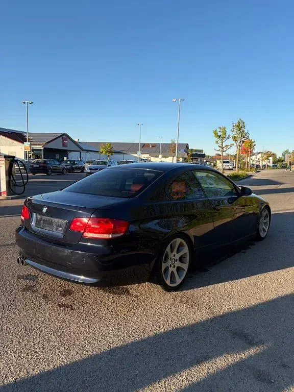 Używany BMW 320 170 KM (125 kW) 2008 Coupe