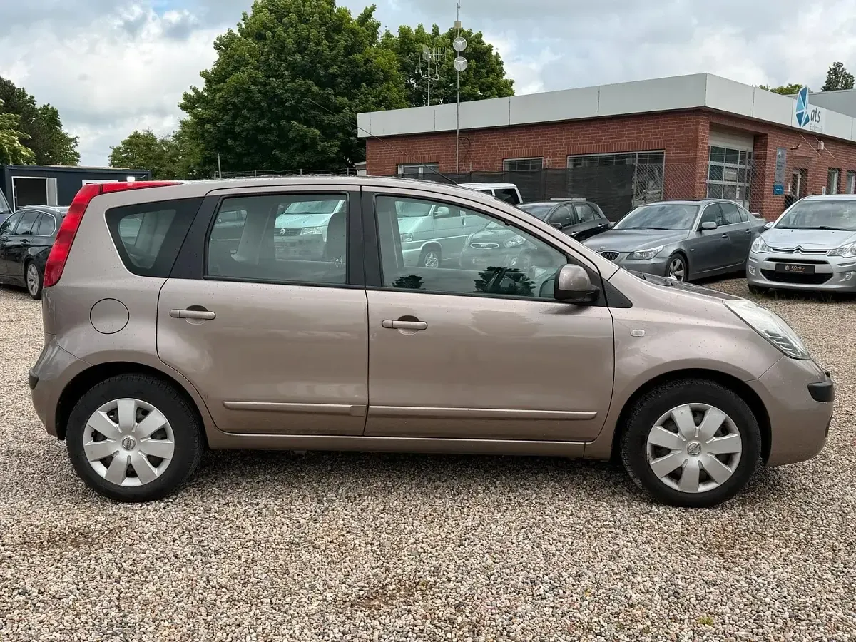 Gebraucht Nissan Note 88 PS (64 kW) 2007 Braun Kleinwagen