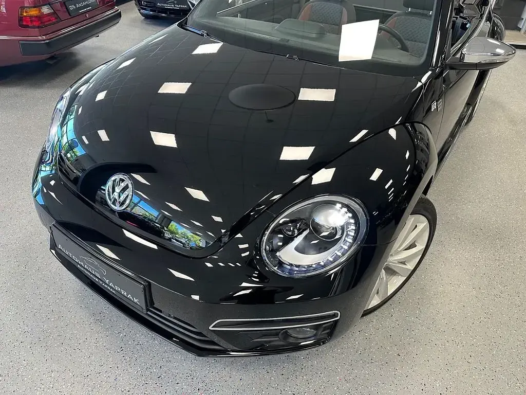 Gebraucht VW Beetle Cabriolet Allstar 150 PS (110 kW) 2016 Schwarz Cabrio