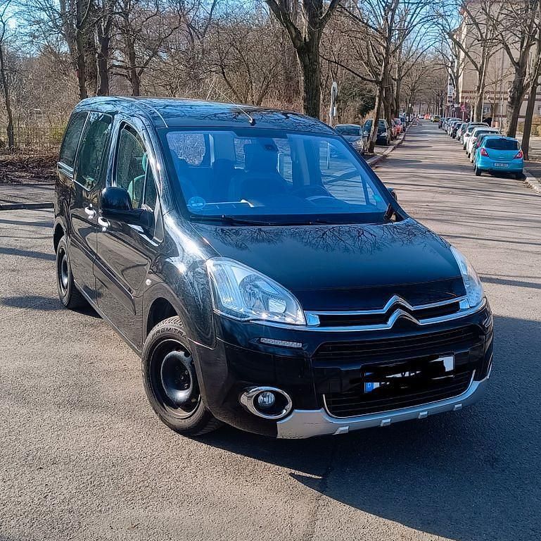Gebraucht Citroën Berlingo SELECTION 92 PS (67 kW) 2014 Schwarz Van / Kleinbus