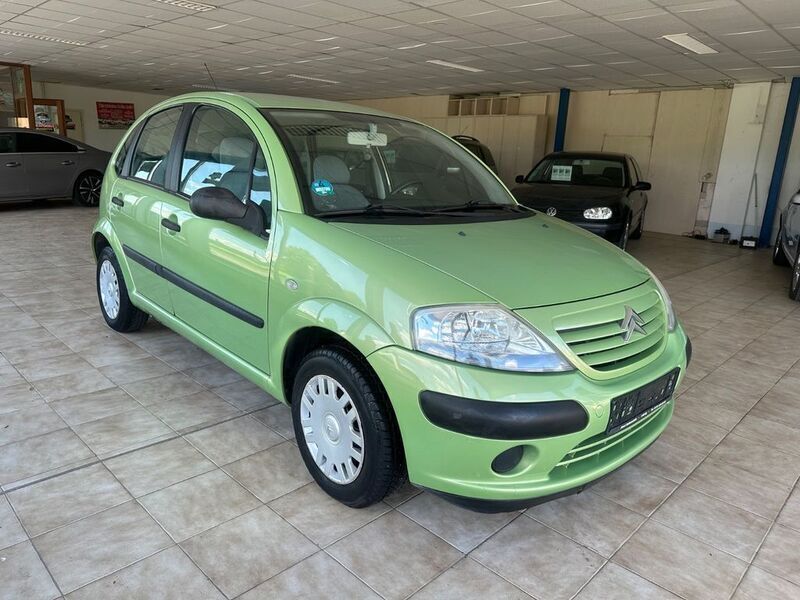 Grün Gebraucht 2003 Citroën C3 Exclusive Kleinwagen | 2.399 € (Fairer Preis) - Bild 1/4