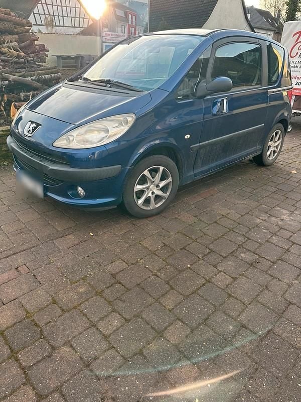 Gebraucht Peugeot 1007 109 PS (80 kW) 2006 Blau Van / Kleinbus